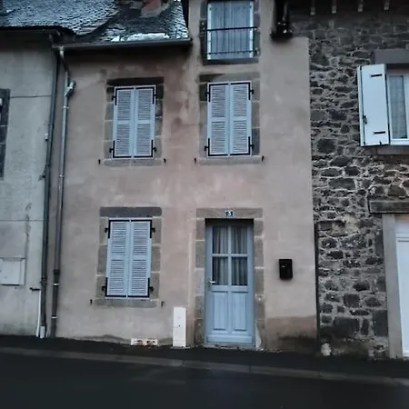 La Ramure, Maison De Village Allanche