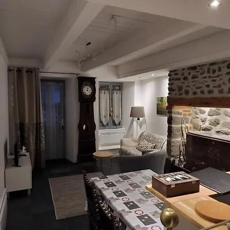 La Ramure, Maison De Village 公寓