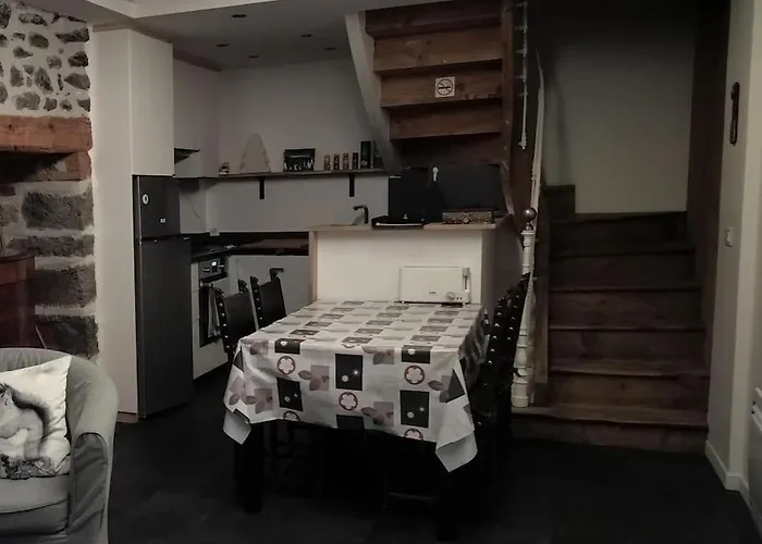 La Ramure, Maison De Village *